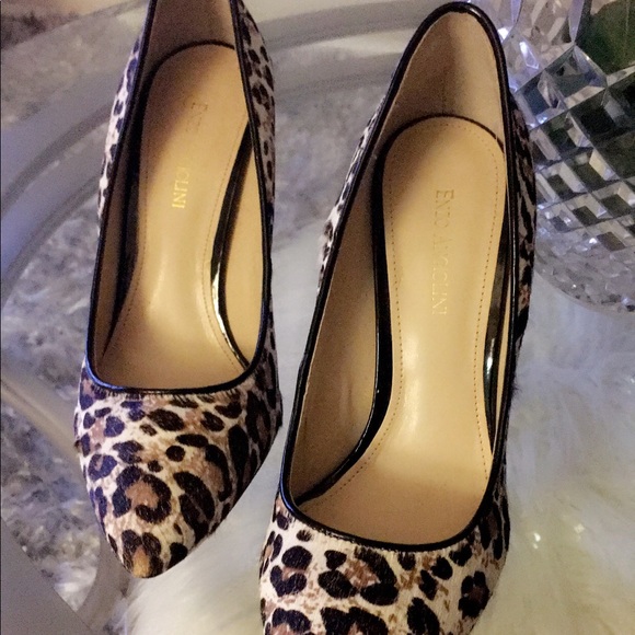 Shoe 👠 - Picture 2 of 8